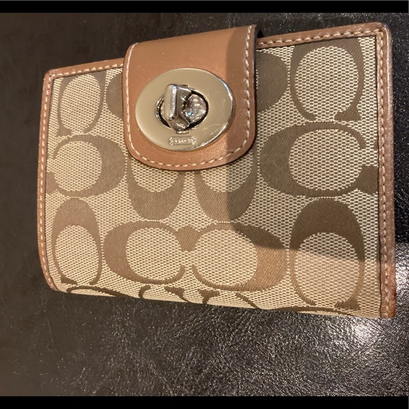 Coach wallet